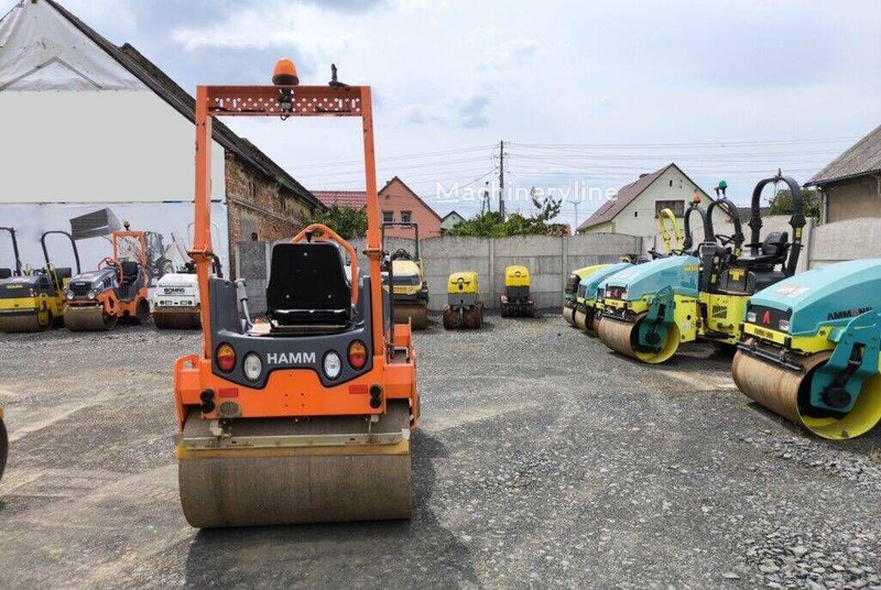 Hamm HD 12 VV - Mini road roller - Jyrä: kuva Hamm HD 12 VV - Mini road roller - Jyrä Hamm HD 12 VV - Mini road roller - Jyrä: kuva Hamm HD 12 VV - Mini road roller - Jyrä