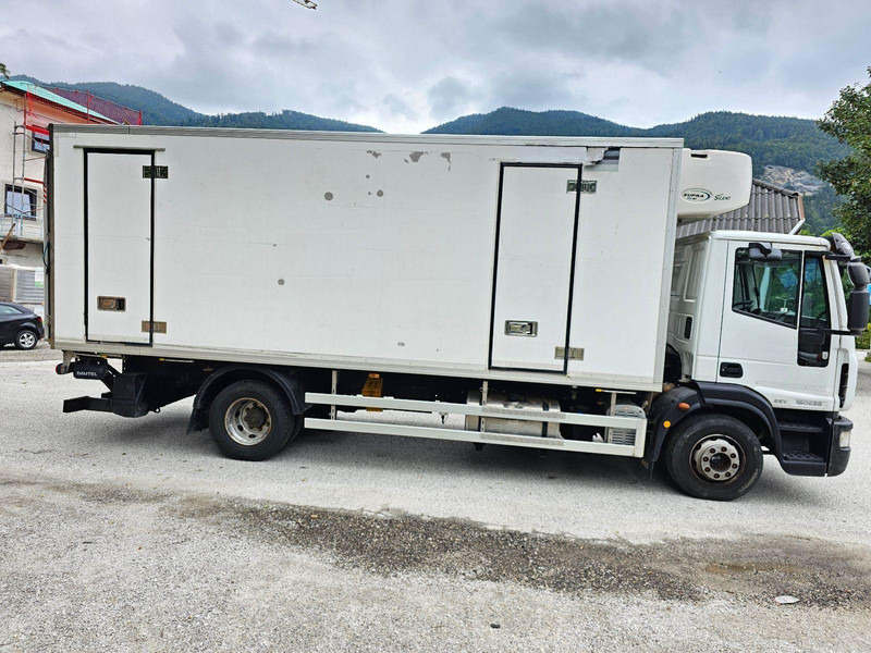 Iveco 160E28 Frigo Carrier Supra 1150MT + Tail lift - Refrigeraattori kuorma-auto: kuva Iveco 160E28 Frigo Carrier Supra 1150MT + Tail lift - Refrigeraattori kuorma-auto Iveco 160E28 Frigo Carrier Supra 1150MT + Tail lift - Refrigeraattori kuorma-auto: kuva Iveco 160E28 Frigo Carrier Supra 1150MT + Tail lift - Refrigeraattori kuorma-auto