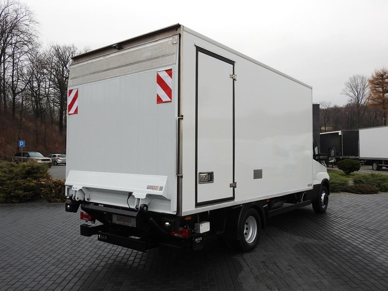Iveco DAILY 70C17 CHŁODNIA 0*C WINDA 9 PALET ZASILANIE 230V TEMPOMAT K - Kylmäauto: kuva Iveco DAILY 70C17 CHŁODNIA 0*C WINDA 9 PALET ZASILANIE 230V TEMPOMAT K - Kylmäauto Iveco DAILY 70C17 CHŁODNIA 0*C WINDA 9 PALET ZASILANIE 230V TEMPOMAT K - Kylmäauto: kuva Iveco DAILY 70C17 CHŁODNIA 0*C WINDA 9 PALET ZASILANIE 230V TEMPOMAT K - Kylmäauto