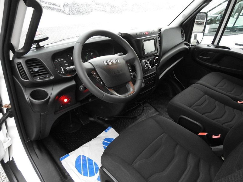 Iveco DAILY 70C17 CHŁODNIA 0*C WINDA 9 PALET ZASILANIE 230V TEMPOMAT K - Kylmäauto: kuva Iveco DAILY 70C17 CHŁODNIA 0*C WINDA 9 PALET ZASILANIE 230V TEMPOMAT K - Kylmäauto Iveco DAILY 70C17 CHŁODNIA 0*C WINDA 9 PALET ZASILANIE 230V TEMPOMAT K - Kylmäauto: kuva Iveco DAILY 70C17 CHŁODNIA 0*C WINDA 9 PALET ZASILANIE 230V TEMPOMAT K - Kylmäauto