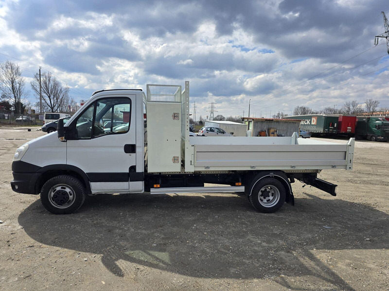 Iveco Daily 35 C 13 - Tipper + tool box - Kippilava-auto: kuva Iveco Daily 35 C 13 - Tipper + tool box - Kippilava-auto Iveco Daily 35 C 13 - Tipper + tool box - Kippilava-auto: kuva Iveco Daily 35 C 13 - Tipper + tool box - Kippilava-auto
