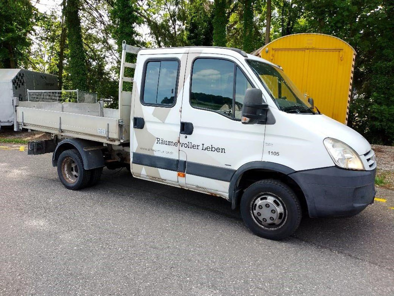 Iveco Daily 35S18 - Doka flatbed - Lava-kuorma-auto: kuva Iveco Daily 35S18 - Doka flatbed - Lava-kuorma-auto Iveco Daily 35S18 - Doka flatbed - Lava-kuorma-auto: kuva Iveco Daily 35S18 - Doka flatbed - Lava-kuorma-auto