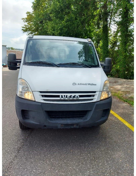 Iveco Daily 35S18 - Doka flatbed - Lava-kuorma-auto: kuva Iveco Daily 35S18 - Doka flatbed - Lava-kuorma-auto Iveco Daily 35S18 - Doka flatbed - Lava-kuorma-auto: kuva Iveco Daily 35S18 - Doka flatbed - Lava-kuorma-auto