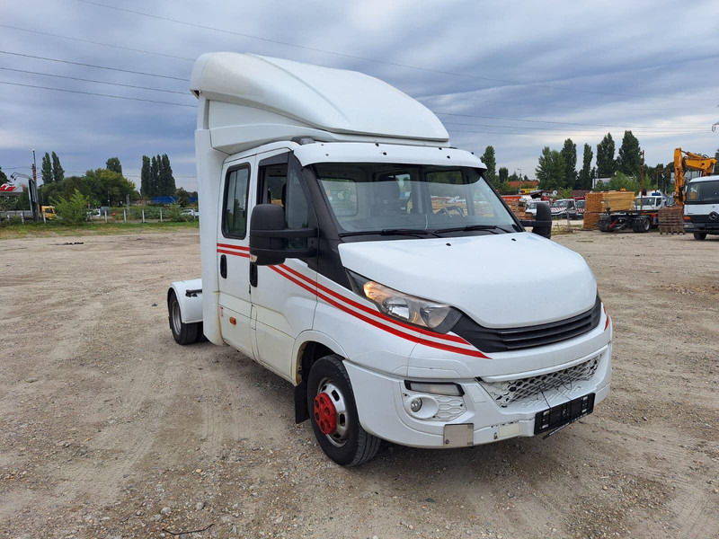 Iveco Daily 50-180 - Doka BE Mini Trekker - SZM - 3.5t - BE vetopöytäauto: kuva Iveco Daily 50-180 - Doka BE Mini Trekker - SZM - 3.5t - BE vetopöytäauto Iveco Daily 50-180 - Doka BE Mini Trekker - SZM - 3.5t - BE vetopöytäauto: kuva Iveco Daily 50-180 - Doka BE Mini Trekker - SZM - 3.5t - BE vetopöytäauto