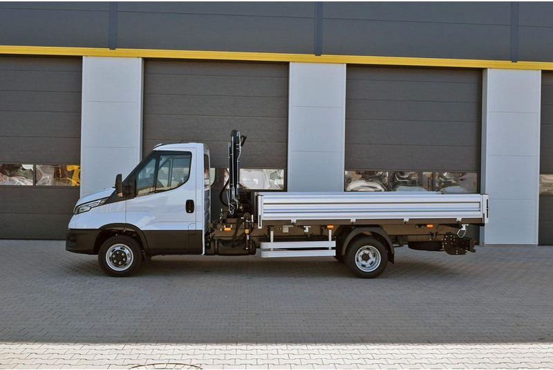 Iveco Daily 50C21H 3 way tipper + crane Hiab T-CLX 029 - Kippiauto kuorma-auto, Nosturiauto: kuva Iveco Daily 50C21H 3 way tipper + crane Hiab T-CLX 029 - Kippiauto kuorma-auto, Nosturiauto Iveco Daily 50C21H 3 way tipper + crane Hiab T-CLX 029 - Kippiauto kuorma-auto, Nosturiauto: kuva Iveco Daily 50C21H 3 way tipper + crane Hiab T-CLX 029 - Kippiauto kuorma-auto, Nosturiauto