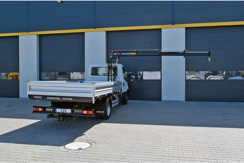 Iveco Daily 50C21H 3 way tipper + crane Hiab T-CLX 029 - Kippiauto kuorma-auto, Nosturiauto: kuva Iveco Daily 50C21H 3 way tipper + crane Hiab T-CLX 029 - Kippiauto kuorma-auto, Nosturiauto Iveco Daily 50C21H 3 way tipper + crane Hiab T-CLX 029 - Kippiauto kuorma-auto, Nosturiauto: kuva Iveco Daily 50C21H 3 way tipper + crane Hiab T-CLX 029 - Kippiauto kuorma-auto, Nosturiauto