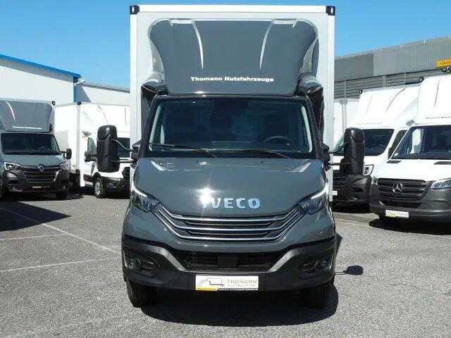Iveco Daily 70C18 - Koffer+tail lift - Umpikori kuorma-auto: kuva Iveco Daily 70C18 - Koffer+tail lift - Umpikori kuorma-auto Iveco Daily 70C18 - Koffer+tail lift - Umpikori kuorma-auto: kuva Iveco Daily 70C18 - Koffer+tail lift - Umpikori kuorma-auto
