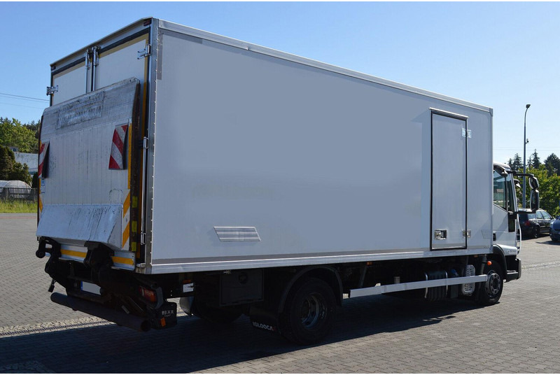 Iveco EUROCARGO 120EL18 REFRIGERATOR+LIFT SIDE DOOR - Refrigeraattori kuorma-auto: kuva Iveco EUROCARGO 120EL18 REFRIGERATOR+LIFT SIDE DOOR - Refrigeraattori kuorma-auto Iveco EUROCARGO 120EL18 REFRIGERATOR+LIFT SIDE DOOR - Refrigeraattori kuorma-auto: kuva Iveco EUROCARGO 120EL18 REFRIGERATOR+LIFT SIDE DOOR - Refrigeraattori kuorma-auto