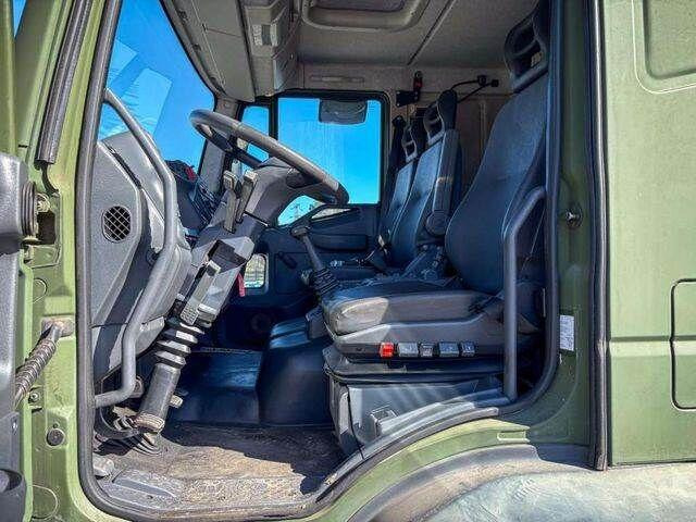 Kuorma-auto alusta, Nosturiauto Iveco EUROCARGO 4x4 Offroad Camper Winde: kuva Kuorma-auto alusta, Nosturiauto Iveco EUROCARGO 4x4 Offroad Camper Winde