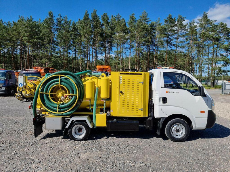 Kia Csatornatisztító - Puhtaanpitoauto: kuva Kia Csatornatisztító - Puhtaanpitoauto Kia Csatornatisztító - Puhtaanpitoauto: kuva Kia Csatornatisztító - Puhtaanpitoauto