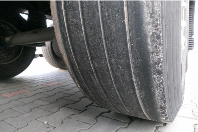 Refrigeraattori puoliperävaunu Krone: kuva Refrigeraattori puoliperävaunu Krone Refrigeraattori puoliperävaunu Krone: kuva Refrigeraattori puoliperävaunu Krone