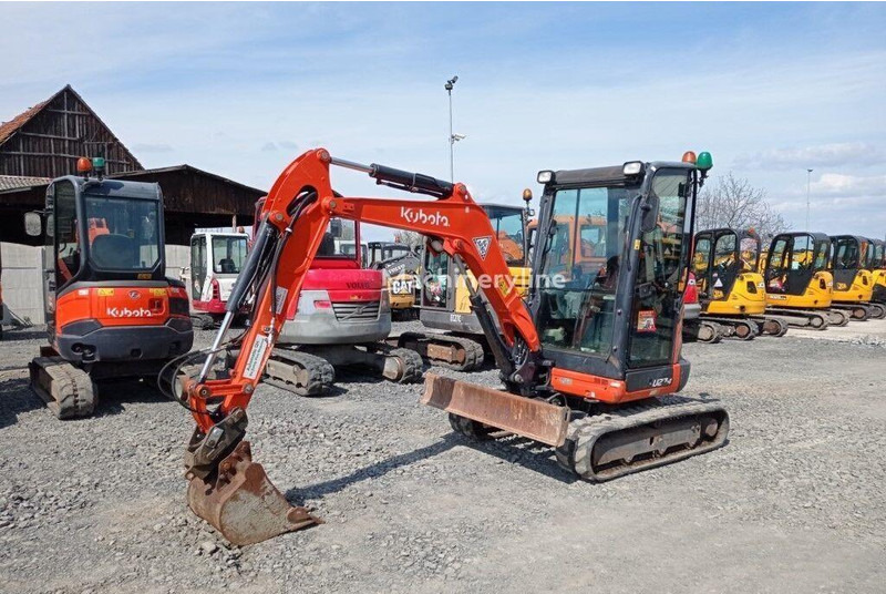 Kubota U27-4 - Crawler mini excavator - Minikuormaaja: kuva Kubota U27-4 - Crawler mini excavator - Minikuormaaja Kubota U27-4 - Crawler mini excavator - Minikuormaaja: kuva Kubota U27-4 - Crawler mini excavator - Minikuormaaja
