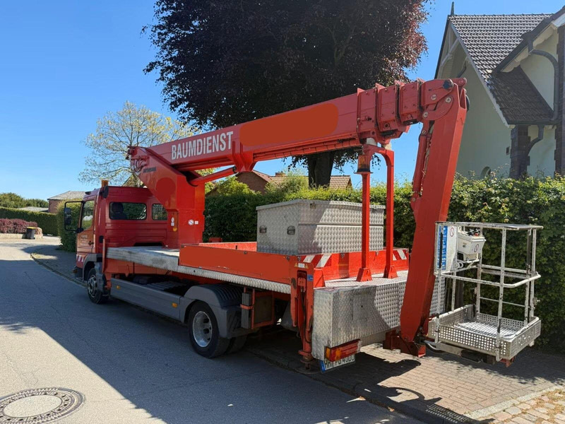 Mercedes-Benz Atego 815 - Lifting basket truck - Kuorma-auto, Nosturiauto: kuva Mercedes-Benz Atego 815 - Lifting basket truck - Kuorma-auto, Nosturiauto Mercedes-Benz Atego 815 - Lifting basket truck - Kuorma-auto, Nosturiauto: kuva Mercedes-Benz Atego 815 - Lifting basket truck - Kuorma-auto, Nosturiauto