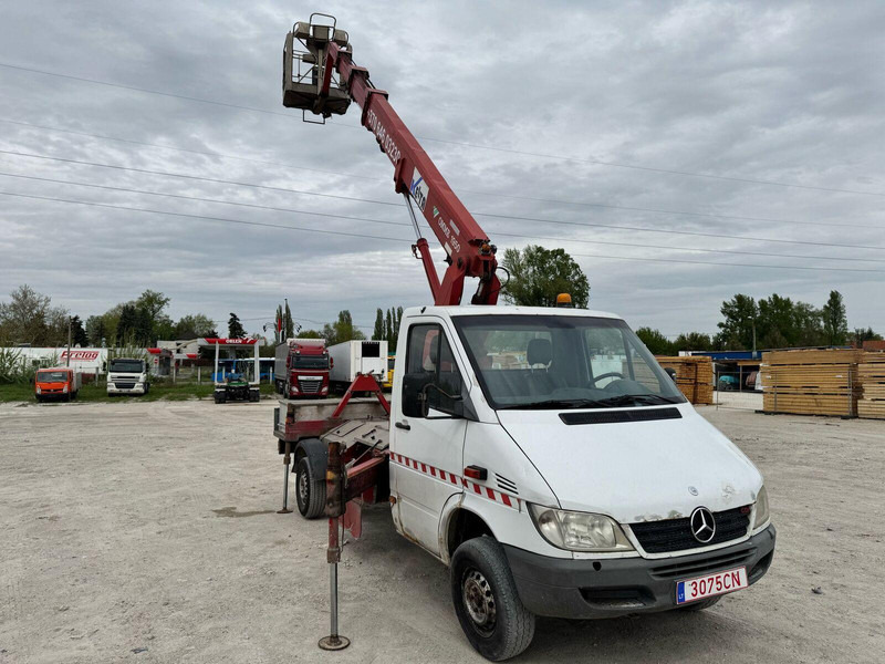 Mercedes-Benz Sprinter 311 - OMME 1950 - Lifting Basket - Kuorma-auto, Nosturiauto: kuva Mercedes-Benz Sprinter 311 - OMME 1950 - Lifting Basket - Kuorma-auto, Nosturiauto Mercedes-Benz Sprinter 311 - OMME 1950 - Lifting Basket - Kuorma-auto, Nosturiauto: kuva Mercedes-Benz Sprinter 311 - OMME 1950 - Lifting Basket - Kuorma-auto, Nosturiauto