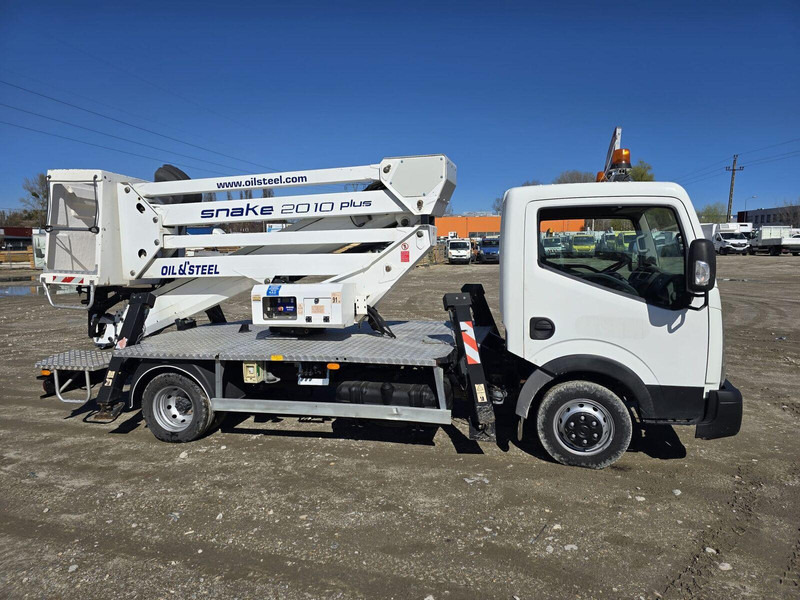 Nissan Cabstar NT 400 Oil & Steel Snake 2010H - 20m - 2 pieces - Kuorma-auto, Nosturiauto: kuva Nissan Cabstar NT 400 Oil & Steel Snake 2010H - 20m - 2 pieces - Kuorma-auto, Nosturiauto Nissan Cabstar NT 400 Oil & Steel Snake 2010H - 20m - 2 pieces - Kuorma-auto, Nosturiauto: kuva Nissan Cabstar NT 400 Oil & Steel Snake 2010H - 20m - 2 pieces - Kuorma-auto, Nosturiauto