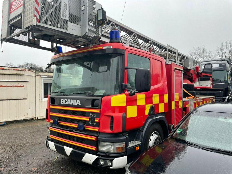 Scania P94-300 Emelőkosaras 33m - Kuorma-auto, Nosturiauto: kuva Scania P94-300 Emelőkosaras 33m - Kuorma-auto, Nosturiauto Scania P94-300 Emelőkosaras 33m - Kuorma-auto, Nosturiauto: kuva Scania P94-300 Emelőkosaras 33m - Kuorma-auto, Nosturiauto