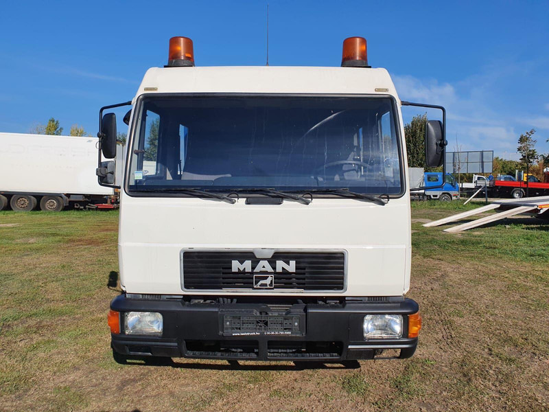 MAN 12.224 - Doka trailer - Lava-kuorma-auto: kuva MAN 12.224 - Doka trailer - Lava-kuorma-auto MAN 12.224 - Doka trailer - Lava-kuorma-auto: kuva MAN 12.224 - Doka trailer - Lava-kuorma-auto