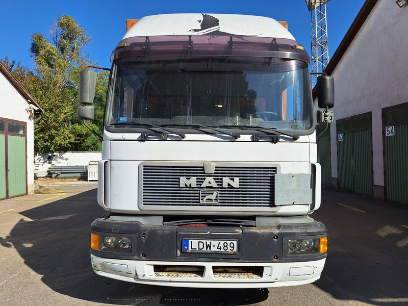 MAN 19.343 - Pritsche+Plane - LBW 1500 kg - Umpikori kuorma-auto: kuva MAN 19.343 - Pritsche+Plane - LBW 1500 kg - Umpikori kuorma-auto MAN 19.343 - Pritsche+Plane - LBW 1500 kg - Umpikori kuorma-auto: kuva MAN 19.343 - Pritsche+Plane - LBW 1500 kg - Umpikori kuorma-auto