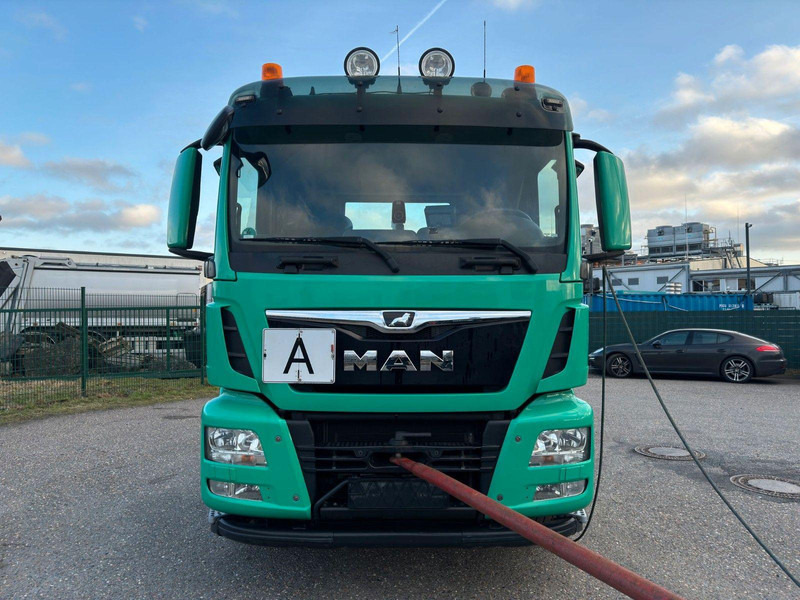 MAN 26.500 6x2 Retarder Meiller Funk | Motorschaden - Lava-kuorma-auto, Nosturiauto: kuva MAN 26.500 6x2 Retarder Meiller Funk | Motorschaden - Lava-kuorma-auto, Nosturiauto MAN 26.500 6x2 Retarder Meiller Funk | Motorschaden - Lava-kuorma-auto, Nosturiauto: kuva MAN 26.500 6x2 Retarder Meiller Funk | Motorschaden - Lava-kuorma-auto, Nosturiauto