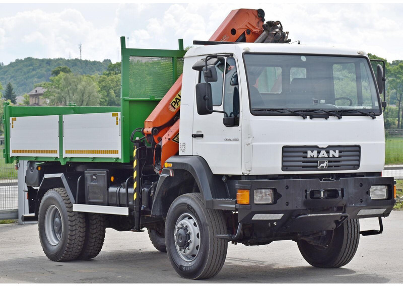 MAN LE 18.280 Kipper 3,70 m + PK 9501 /4x4 - Kippiauto kuorma-auto, Nosturiauto: kuva MAN LE 18.280 Kipper 3,70 m + PK 9501 /4x4 - Kippiauto kuorma-auto, Nosturiauto MAN LE 18.280 Kipper 3,70 m + PK 9501 /4x4 - Kippiauto kuorma-auto, Nosturiauto: kuva MAN LE 18.280 Kipper 3,70 m + PK 9501 /4x4 - Kippiauto kuorma-auto, Nosturiauto