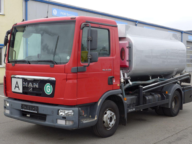 MAN TGL 12.220 TÜV*E5*Schalter*ADR*8030L* - Säiliöauto: kuva MAN TGL 12.220 TÜV*E5*Schalter*ADR*8030L* - Säiliöauto MAN TGL 12.220 TÜV*E5*Schalter*ADR*8030L* - Säiliöauto: kuva MAN TGL 12.220 TÜV*E5*Schalter*ADR*8030L* - Säiliöauto