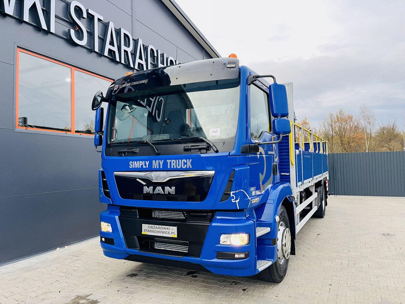 MAN TGM 18.250 - Lava-kuorma-auto, Nosturiauto: kuva MAN TGM 18.250 - Lava-kuorma-auto, Nosturiauto MAN TGM 18.250 - Lava-kuorma-auto, Nosturiauto: kuva MAN TGM 18.250 - Lava-kuorma-auto, Nosturiauto