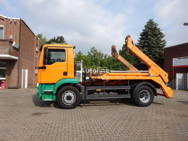 MAN TGM 18.340 Meiller AK12 MT Skip Loader - Nostovarsi-vaihtolavakuorma kuorma-auto: kuva MAN TGM 18.340 Meiller AK12 MT Skip Loader - Nostovarsi-vaihtolavakuorma kuorma-auto MAN TGM 18.340 Meiller AK12 MT Skip Loader - Nostovarsi-vaihtolavakuorma kuorma-auto: kuva MAN TGM 18.340 Meiller AK12 MT Skip Loader - Nostovarsi-vaihtolavakuorma kuorma-auto