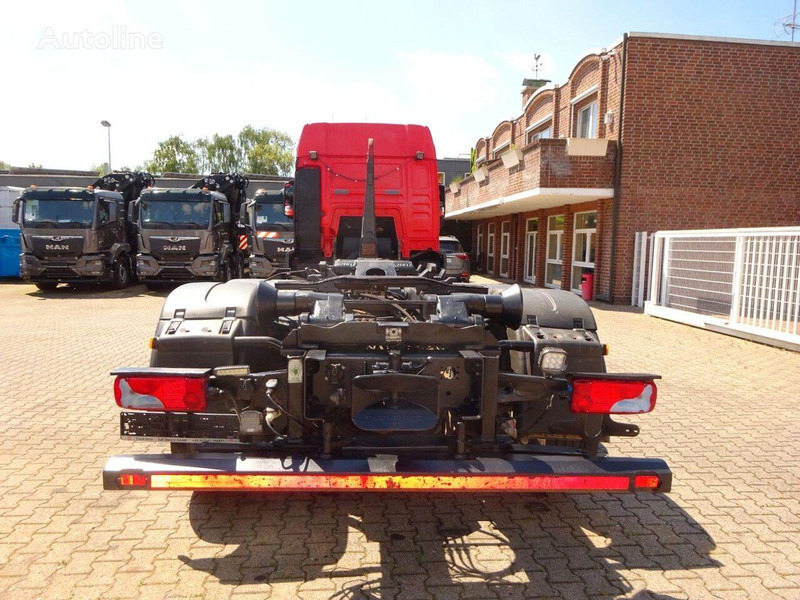 Koukkulava kuorma-auto MAN TGS 26.480 Hook lift truck 6x2: kuva Koukkulava kuorma-auto MAN TGS 26.480 Hook lift truck 6x2 Koukkulava kuorma-auto MAN TGS 26.480 Hook lift truck 6x2: kuva Koukkulava kuorma-auto MAN TGS 26.480 Hook lift truck 6x2