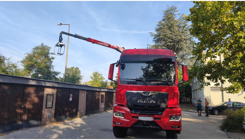 MAN TGS 33.520 - Puuauto, Nosturiauto: kuva MAN TGS 33.520 - Puuauto, Nosturiauto MAN TGS 33.520 - Puuauto, Nosturiauto: kuva MAN TGS 33.520 - Puuauto, Nosturiauto