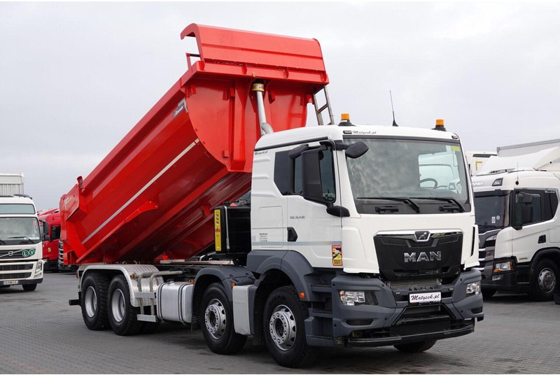 MAN TGS 35.430 / 8X4 / WYWROTKA TYLNOZSYPOWA / HYDROKLAPA / OPONY 10 - Kippiauto kuorma-auto: kuva MAN TGS 35.430 / 8X4 / WYWROTKA TYLNOZSYPOWA / HYDROKLAPA / OPONY 10 - Kippiauto kuorma-auto MAN TGS 35.430 / 8X4 / WYWROTKA TYLNOZSYPOWA / HYDROKLAPA / OPONY 10 - Kippiauto kuorma-auto: kuva MAN TGS 35.430 / 8X4 / WYWROTKA TYLNOZSYPOWA / HYDROKLAPA / OPONY 10 - Kippiauto kuorma-auto