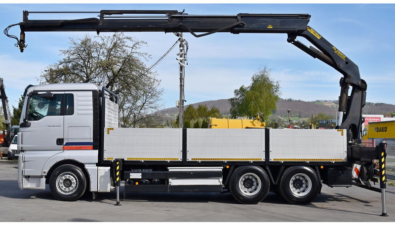 MAN TGX 26.440 Pritsche 6,40 m* PK 29002+FUNK *6x4 - Lava-kuorma-auto, Nosturiauto: kuva MAN TGX 26.440 Pritsche 6,40 m* PK 29002+FUNK *6x4 - Lava-kuorma-auto, Nosturiauto MAN TGX 26.440 Pritsche 6,40 m* PK 29002+FUNK *6x4 - Lava-kuorma-auto, Nosturiauto: kuva MAN TGX 26.440 Pritsche 6,40 m* PK 29002+FUNK *6x4 - Lava-kuorma-auto, Nosturiauto