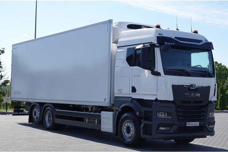 MAN TGX 26.520 / 6x2 / CHŁODNIA -8,6 M / AGREGAT THERMO KING T-1000R - Refrigeraattori kuorma-auto: kuva MAN TGX 26.520 / 6x2 / CHŁODNIA -8,6 M / AGREGAT THERMO KING T-1000R - Refrigeraattori kuorma-auto MAN TGX 26.520 / 6x2 / CHŁODNIA -8,6 M / AGREGAT THERMO KING T-1000R - Refrigeraattori kuorma-auto: kuva MAN TGX 26.520 / 6x2 / CHŁODNIA -8,6 M / AGREGAT THERMO KING T-1000R - Refrigeraattori kuorma-auto