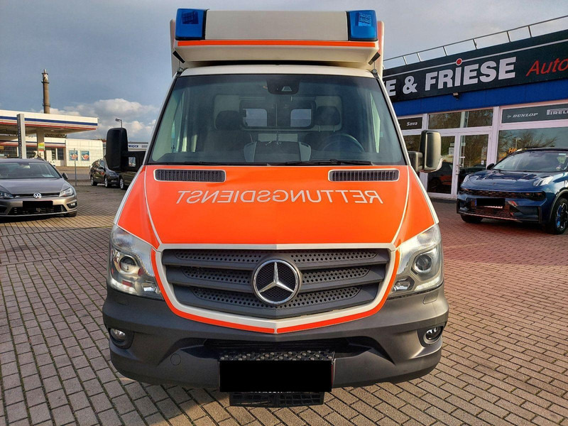 Mercedes-Benz 519 CDI Ambulance - Ambulanssi: kuva Mercedes-Benz 519 CDI Ambulance - Ambulanssi Mercedes-Benz 519 CDI Ambulance - Ambulanssi: kuva Mercedes-Benz 519 CDI Ambulance - Ambulanssi