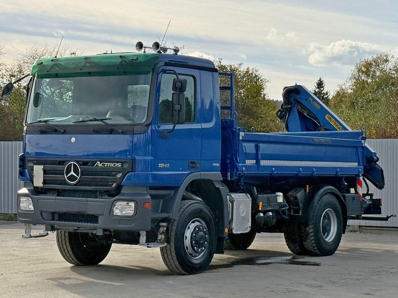 Mercedes-Benz ACTROS 1841 * PK 10501 + FUNK * TOP * 4x4 - Kippiauto kuorma-auto, Nosturiauto: kuva Mercedes-Benz ACTROS 1841 * PK 10501 + FUNK * TOP * 4x4 - Kippiauto kuorma-auto, Nosturiauto Mercedes-Benz ACTROS 1841 * PK 10501 + FUNK * TOP * 4x4 - Kippiauto kuorma-auto, Nosturiauto: kuva Mercedes-Benz ACTROS 1841 * PK 10501 + FUNK * TOP * 4x4 - Kippiauto kuorma-auto, Nosturiauto