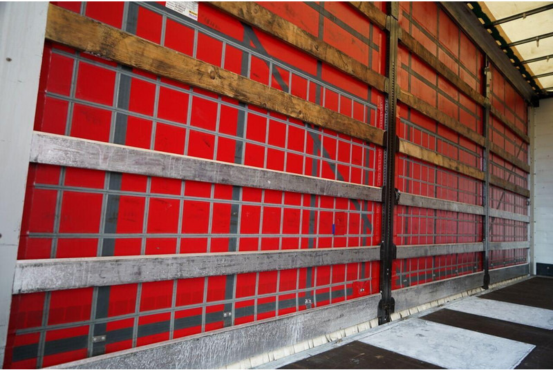 Pressukapelli kuorma-auto Mercedes-Benz ACTROS 2545 / SOLÓWKA / 6x2 / OŚ PODNOSZONA / BIG SPACE / WIELT: kuva Pressukapelli kuorma-auto Mercedes-Benz ACTROS 2545 / SOLÓWKA / 6x2 / OŚ PODNOSZONA / BIG SPACE / WIELT Pressukapelli kuorma-auto Mercedes-Benz ACTROS 2545 / SOLÓWKA / 6x2 / OŚ PODNOSZONA / BIG SPACE / WIELT: kuva Pressukapelli kuorma-auto Mercedes-Benz ACTROS 2545 / SOLÓWKA / 6x2 / OŚ PODNOSZONA / BIG SPACE / WIELT