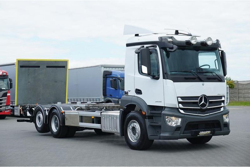 Mercedes-Benz ANTOS / 2535 / ACC / E 6 / BDF + WINDA / 7.15 , 7.45, 7.82 M / O - Konttialus/ Vaihtokuormatilat kuorma-auto: kuva Mercedes-Benz ANTOS / 2535 / ACC / E 6 / BDF + WINDA / 7.15 , 7.45, 7.82 M / O - Konttialus/ Vaihtokuormatilat kuorma-auto Mercedes-Benz ANTOS / 2535 / ACC / E 6 / BDF + WINDA / 7.15 , 7.45, 7.82 M / O - Konttialus/ Vaihtokuormatilat kuorma-auto: kuva Mercedes-Benz ANTOS / 2535 / ACC / E 6 / BDF + WINDA / 7.15 , 7.45, 7.82 M / O - Konttialus/ Vaihtokuormatilat kuorma-auto