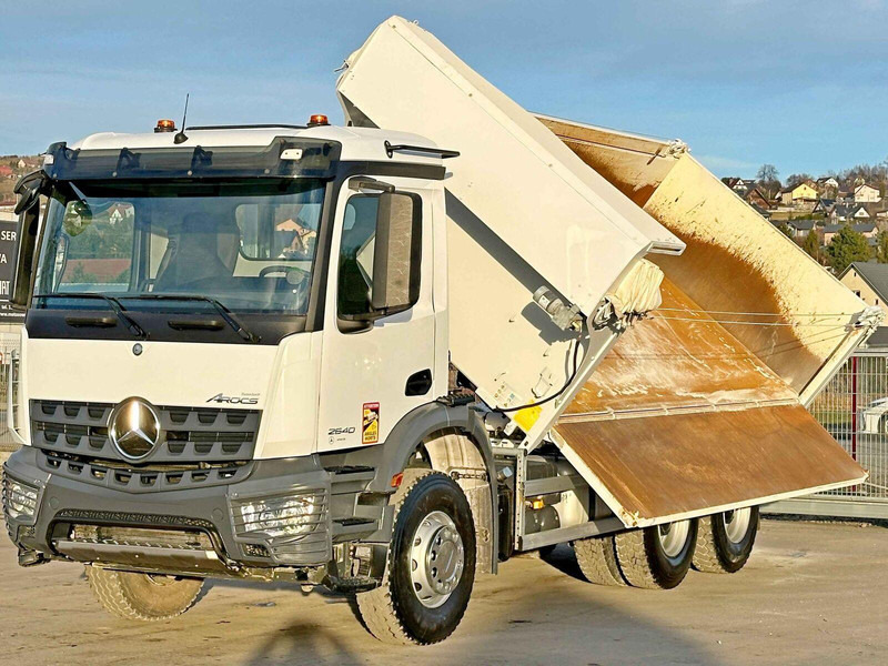 Mercedes-Benz AROCS 2640* KIPPER 5,10 + BORDMATIC / 6x4 - Kippiauto kuorma-auto: kuva Mercedes-Benz AROCS 2640* KIPPER 5,10 + BORDMATIC / 6x4 - Kippiauto kuorma-auto Mercedes-Benz AROCS 2640* KIPPER 5,10 + BORDMATIC / 6x4 - Kippiauto kuorma-auto: kuva Mercedes-Benz AROCS 2640* KIPPER 5,10 + BORDMATIC / 6x4 - Kippiauto kuorma-auto
