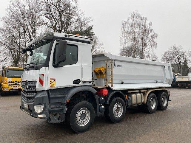 Mercedes-Benz AROCS 3743 - Kippiauto kuorma-auto: kuva Mercedes-Benz AROCS 3743 - Kippiauto kuorma-auto Mercedes-Benz AROCS 3743 - Kippiauto kuorma-auto: kuva Mercedes-Benz AROCS 3743 - Kippiauto kuorma-auto