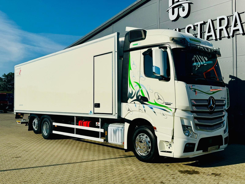 Mercedes-Benz Actros 2542 - Refrigeraattori kuorma-auto: kuva Mercedes-Benz Actros 2542 - Refrigeraattori kuorma-auto Mercedes-Benz Actros 2542 - Refrigeraattori kuorma-auto: kuva Mercedes-Benz Actros 2542 - Refrigeraattori kuorma-auto