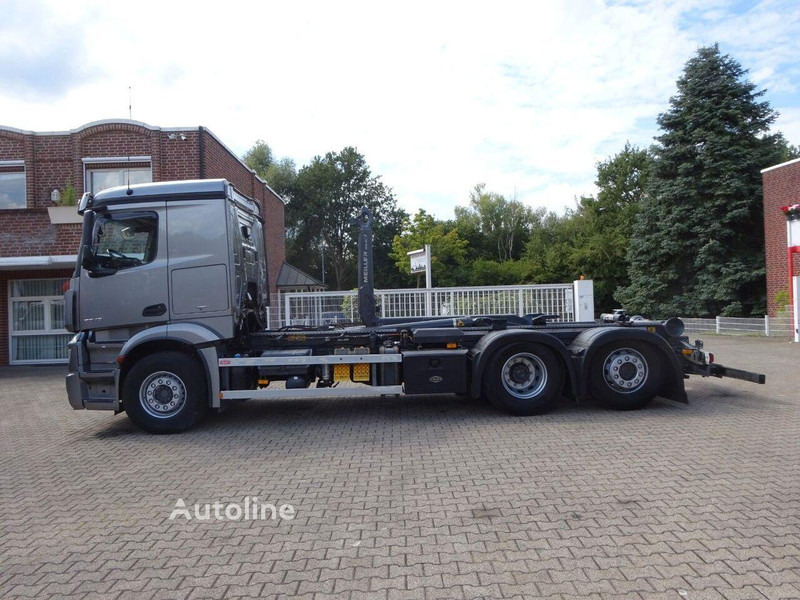 Mercedes-Benz Actros 2545 - Hook lift truck 6x2 - Koukkulava kuorma-auto: kuva Mercedes-Benz Actros 2545 - Hook lift truck 6x2 - Koukkulava kuorma-auto Mercedes-Benz Actros 2545 - Hook lift truck 6x2 - Koukkulava kuorma-auto: kuva Mercedes-Benz Actros 2545 - Hook lift truck 6x2 - Koukkulava kuorma-auto