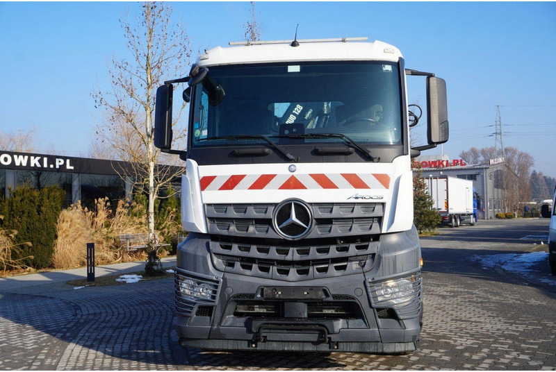 Mercedes-Benz Arocs 1833 3-Way Tipper Crane HIAB X-DUO 128 B - Kippiauto kuorma-auto, Nosturiauto: kuva Mercedes-Benz Arocs 1833 3-Way Tipper Crane HIAB X-DUO 128 B - Kippiauto kuorma-auto, Nosturiauto Mercedes-Benz Arocs 1833 3-Way Tipper Crane HIAB X-DUO 128 B - Kippiauto kuorma-auto, Nosturiauto: kuva Mercedes-Benz Arocs 1833 3-Way Tipper Crane HIAB X-DUO 128 B - Kippiauto kuorma-auto, Nosturiauto