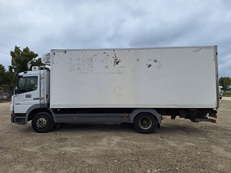 Mercedes-Benz Atego 1218 - Carrier Supra frigo + DHollandia 1500 kg LBW - Refrigeraattori kuorma-auto: kuva Mercedes-Benz Atego 1218 - Carrier Supra frigo + DHollandia 1500 kg LBW - Refrigeraattori kuorma-auto Mercedes-Benz Atego 1218 - Carrier Supra frigo + DHollandia 1500 kg LBW - Refrigeraattori kuorma-auto: kuva Mercedes-Benz Atego 1218 - Carrier Supra frigo + DHollandia 1500 kg LBW - Refrigeraattori kuorma-auto