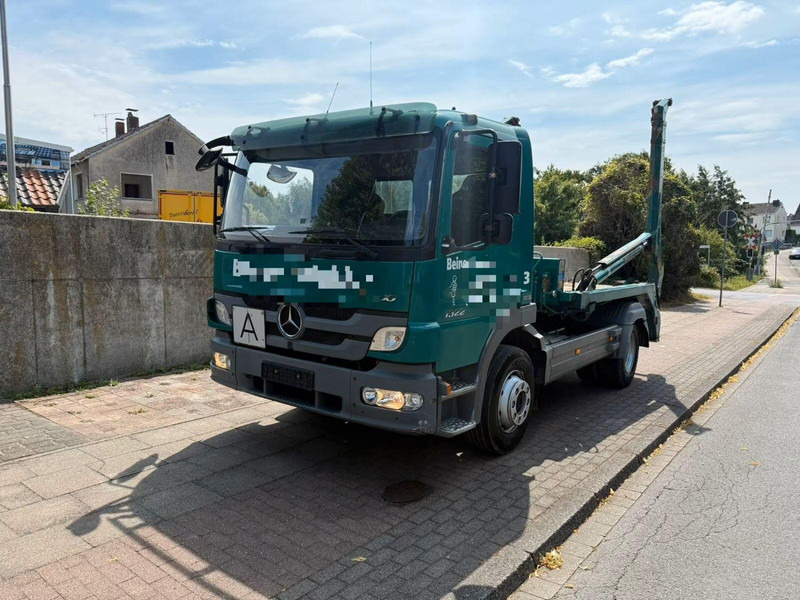 Mercedes-Benz Atego 1322 - Meiller AK 10 MT Absetzkipper - Nostovarsi-vaihtolavakuorma kuorma-auto: kuva Mercedes-Benz Atego 1322 - Meiller AK 10 MT Absetzkipper - Nostovarsi-vaihtolavakuorma kuorma-auto Mercedes-Benz Atego 1322 - Meiller AK 10 MT Absetzkipper - Nostovarsi-vaihtolavakuorma kuorma-auto: kuva Mercedes-Benz Atego 1322 - Meiller AK 10 MT Absetzkipper - Nostovarsi-vaihtolavakuorma kuorma-auto