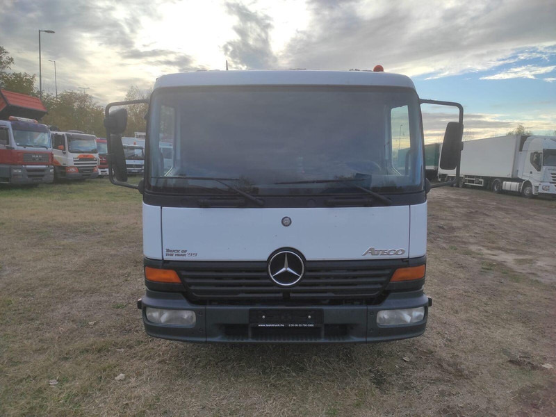 Mercedes-Benz Atego 815 with Winch - Oil and filte changed - Kuljetin kuorma-auto: kuva Mercedes-Benz Atego 815 with Winch - Oil and filte changed - Kuljetin kuorma-auto Mercedes-Benz Atego 815 with Winch - Oil and filte changed - Kuljetin kuorma-auto: kuva Mercedes-Benz Atego 815 with Winch - Oil and filte changed - Kuljetin kuorma-auto