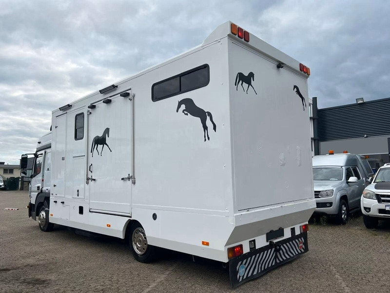 Mercedes-Benz Atego 823 - Horse transporter - Hevosauto: kuva Mercedes-Benz Atego 823 - Horse transporter - Hevosauto Mercedes-Benz Atego 823 - Horse transporter - Hevosauto: kuva Mercedes-Benz Atego 823 - Horse transporter - Hevosauto