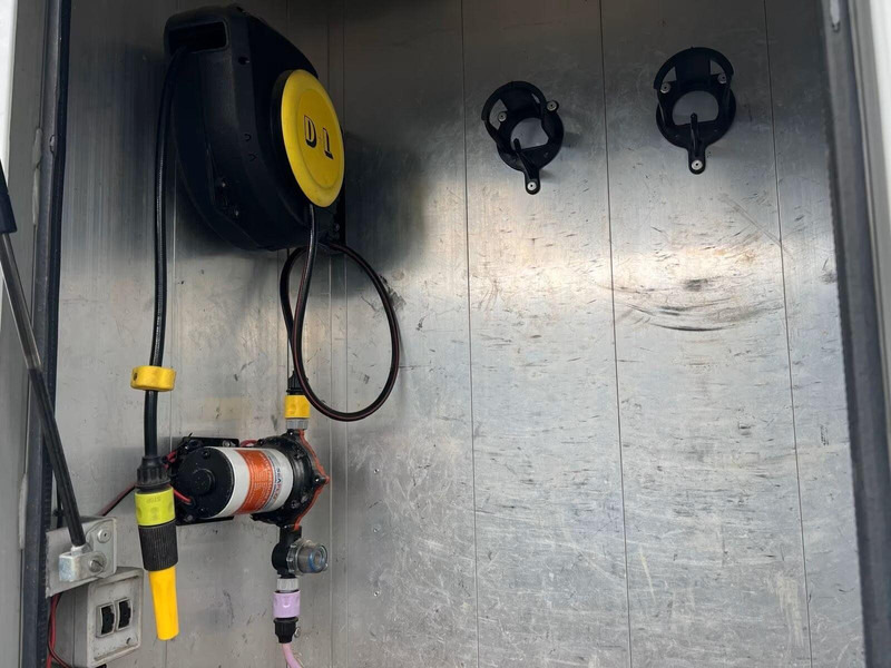 Hevosauto Mercedes-Benz Atego 823 - Horse transporter: kuva Hevosauto Mercedes-Benz Atego 823 - Horse transporter Hevosauto Mercedes-Benz Atego 823 - Horse transporter: kuva Hevosauto Mercedes-Benz Atego 823 - Horse transporter