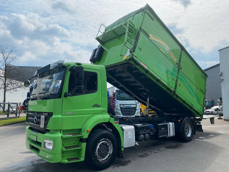 Mercedes-Benz Axor 1829 Tipper - Kippiauto kuorma-auto: kuva Mercedes-Benz Axor 1829 Tipper - Kippiauto kuorma-auto Mercedes-Benz Axor 1829 Tipper - Kippiauto kuorma-auto: kuva Mercedes-Benz Axor 1829 Tipper - Kippiauto kuorma-auto