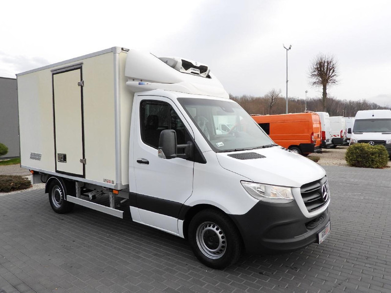 Mercedes-Benz SPRINTER 314 CHŁODNIA KONTENER -1*C TEMPOMAT NAWIGACJA KLIMATYZA - Kylmäauto: kuva Mercedes-Benz SPRINTER 314 CHŁODNIA KONTENER -1*C TEMPOMAT NAWIGACJA KLIMATYZA - Kylmäauto Mercedes-Benz SPRINTER 314 CHŁODNIA KONTENER -1*C TEMPOMAT NAWIGACJA KLIMATYZA - Kylmäauto: kuva Mercedes-Benz SPRINTER 314 CHŁODNIA KONTENER -1*C TEMPOMAT NAWIGACJA KLIMATYZA - Kylmäauto
