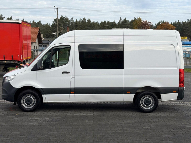 Mercedes-Benz Sprinter 319 CDI V6 L2H2 - Minibussi, Pikkubussi: kuva Mercedes-Benz Sprinter 319 CDI V6 L2H2 - Minibussi, Pikkubussi Mercedes-Benz Sprinter 319 CDI V6 L2H2 - Minibussi, Pikkubussi: kuva Mercedes-Benz Sprinter 319 CDI V6 L2H2 - Minibussi, Pikkubussi