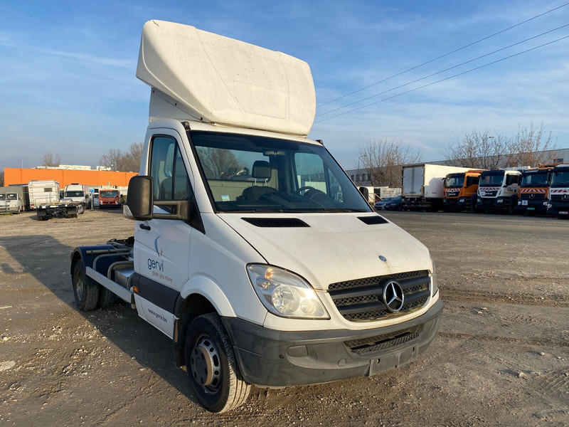 Mercedes-Benz Sprinter 515 - BE Mini Trekker - SZM - 3.5t - BE vetopöytäauto: kuva Mercedes-Benz Sprinter 515 - BE Mini Trekker - SZM - 3.5t - BE vetopöytäauto Mercedes-Benz Sprinter 515 - BE Mini Trekker - SZM - 3.5t - BE vetopöytäauto: kuva Mercedes-Benz Sprinter 515 - BE Mini Trekker - SZM - 3.5t - BE vetopöytäauto